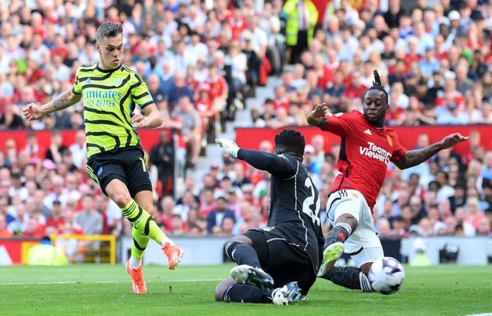 Download Man United vs Arsenal 0-1 Highlights